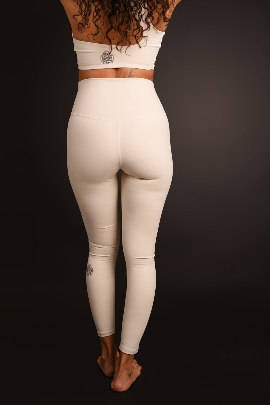 The C-Essence Leggings